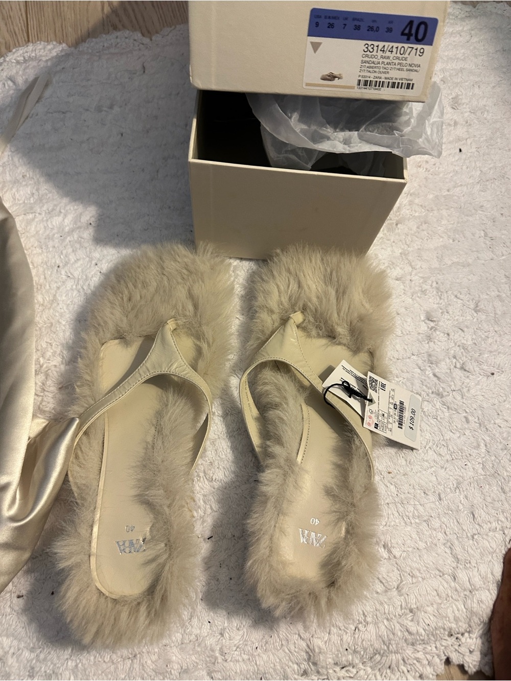Zara Crudo Raw Crude Heel Sandal Size 9 Brand New with Box and Duffle bag -Cream